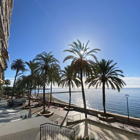 Marbella Beachfront Edificio Mayoral Primera Linea De Playa Y Centro Ciudad Con Barco Opcional Exterior foto